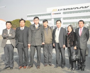 近日,应韩国hankook邀请,万向新元董事长兼总经理朱业胜率团